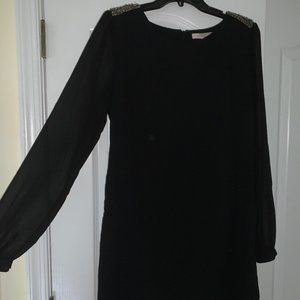 Short black fancy dress